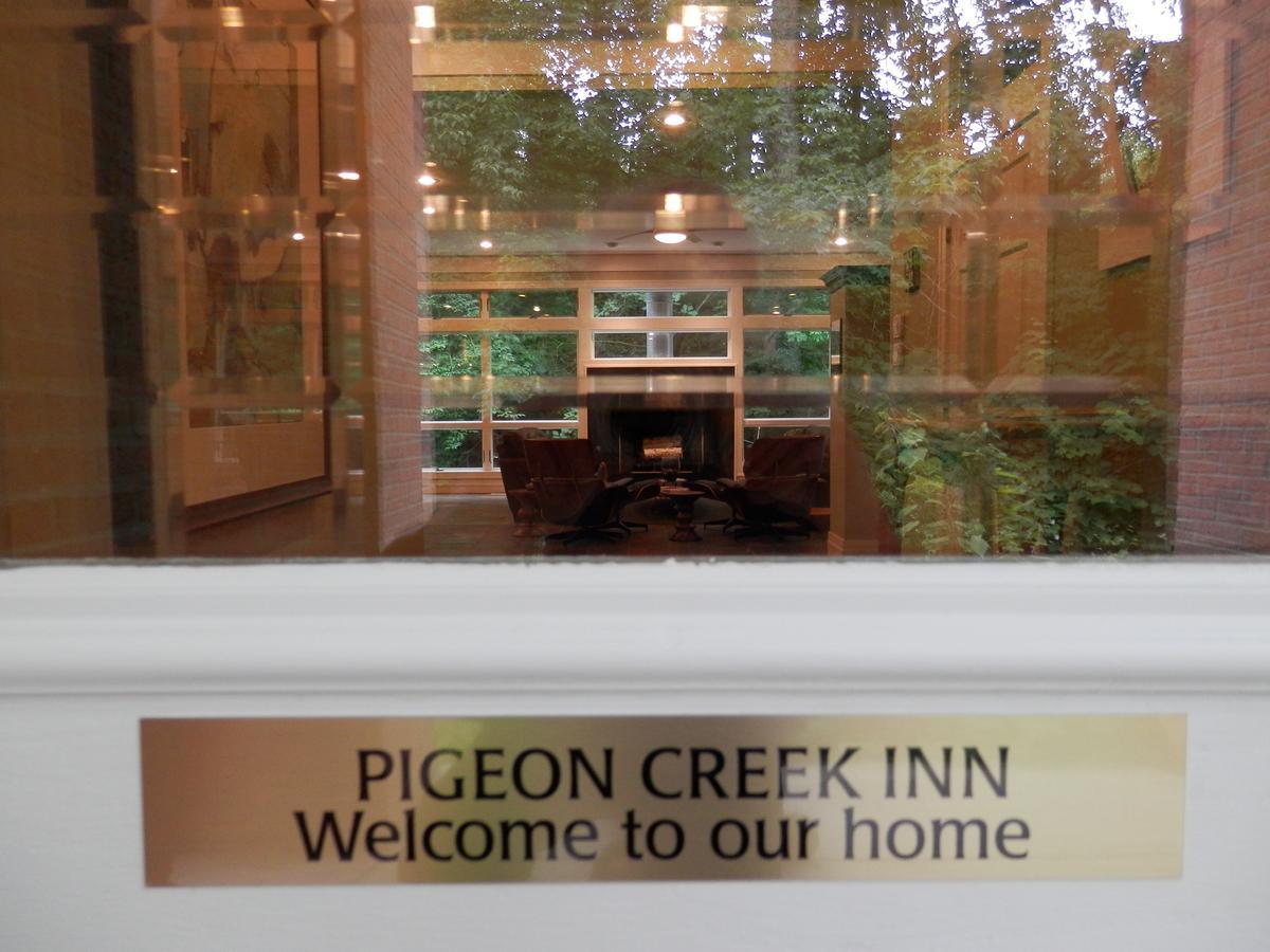 هولاند Pigeon Creek Inn - Adults Only المظهر الخارجي الصورة